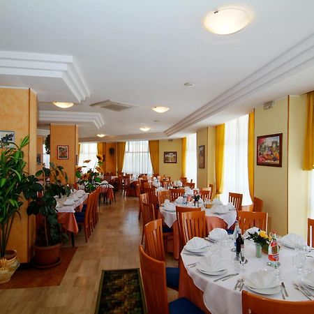 Grand Eurhotel Montesilvano Marina Esterno foto