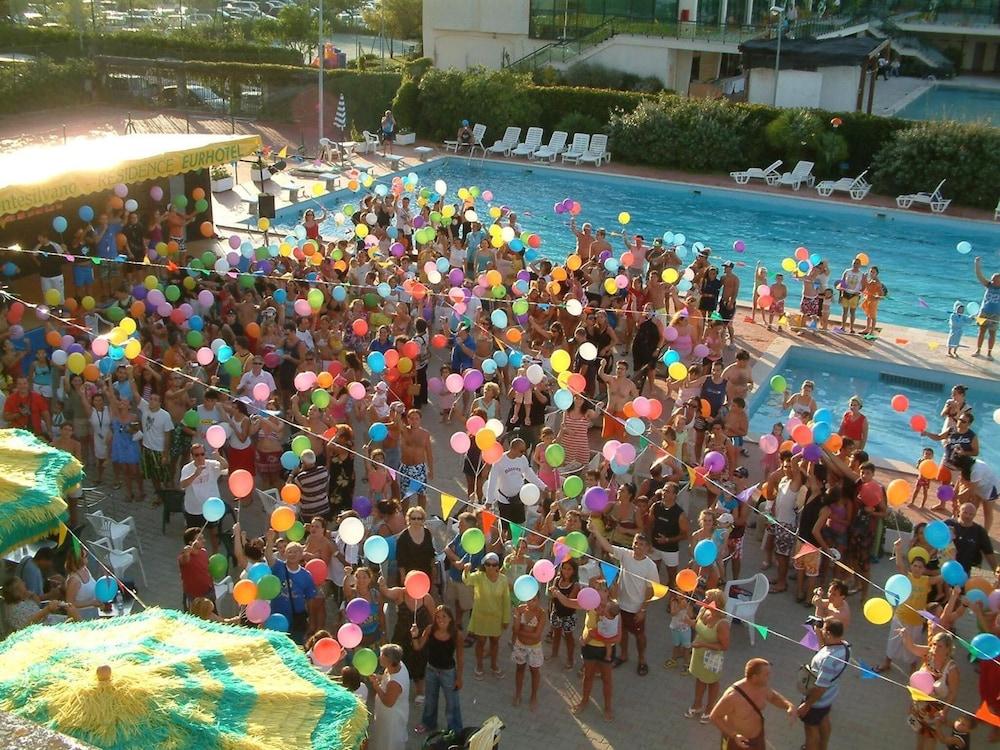 Grand Eurhotel Montesilvano Marina Esterno foto
