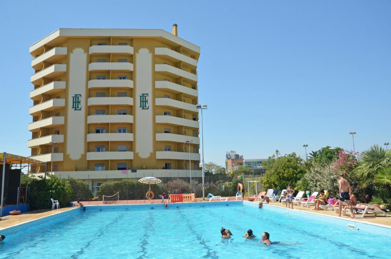 Grand Eurhotel Montesilvano Marina Esterno foto
